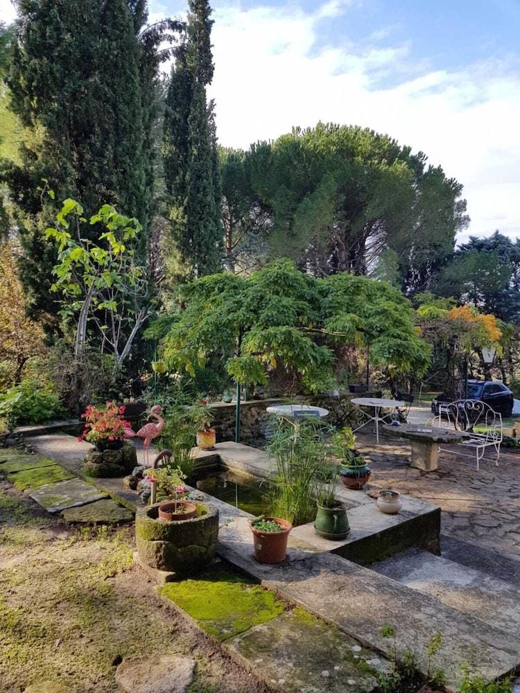 Mas Les Echelettes Hotel in Provence-Alpes-Côte d'Azur