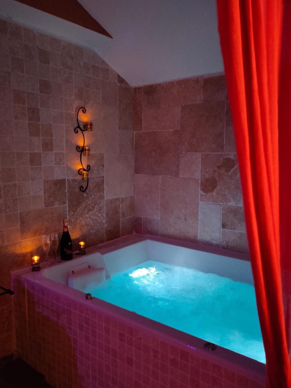 Une Parenthèse pour Deux Hotel in Provence-Alpes-Côte d'Azur