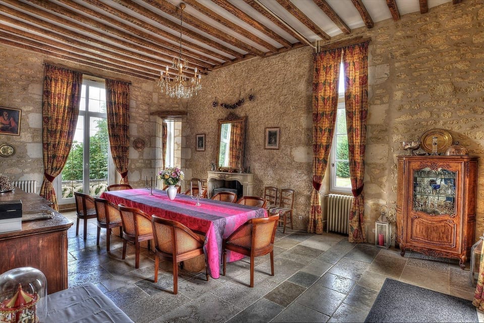 Château de Blavou Hotel in Normandy