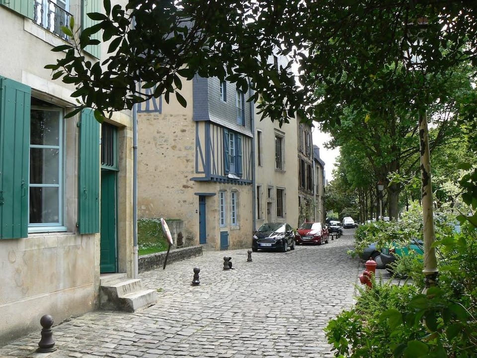 Appart Louis Blanc Centre Ville Hotel in Le Mans