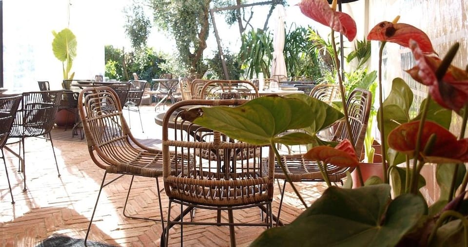 AVOCADO Hôtel Restaurant Bar Hotel in Vence