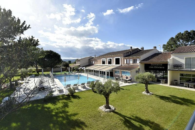 Hotel Restaurant Le Domaine des Oliviers Hotel in Provence-Alpes-Côte d'Azur