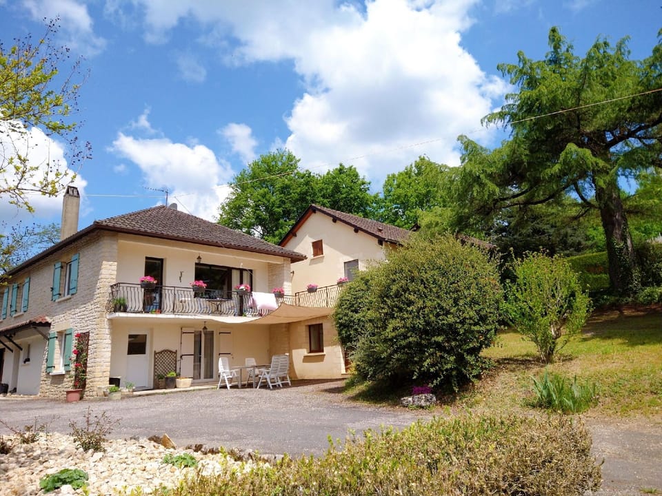 La Colline Chambres d hôtes Hotel in Occitanie