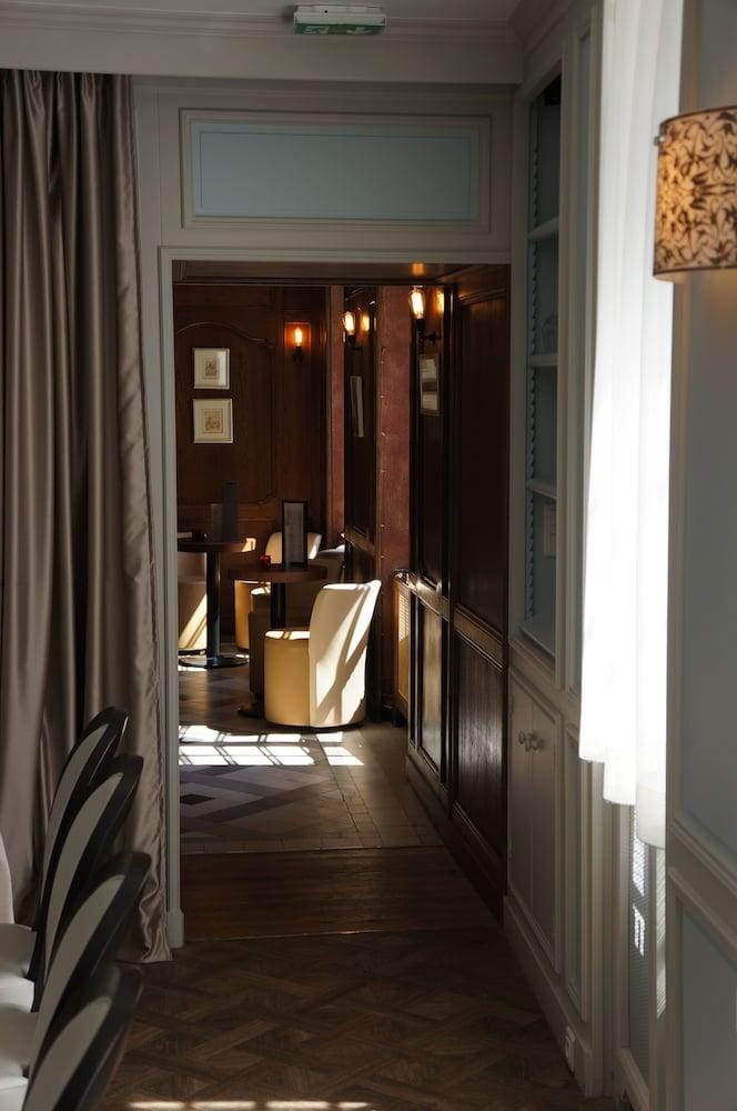 Hostellerie de la Porte Bellon Hotel in Île-de-France
