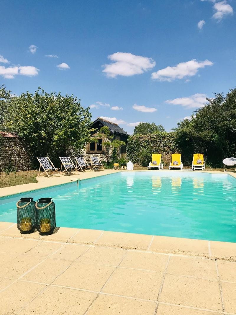 Taty Ginette Hotel in Centre-Val de Loire