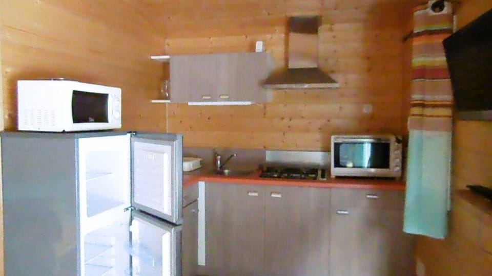 Camping Le Ceytrou Hotel in Auvergne-Rhône-Alpes