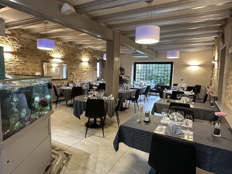 Les Marronniers d Arc Hotel in Bourgogne-Franche-Comté