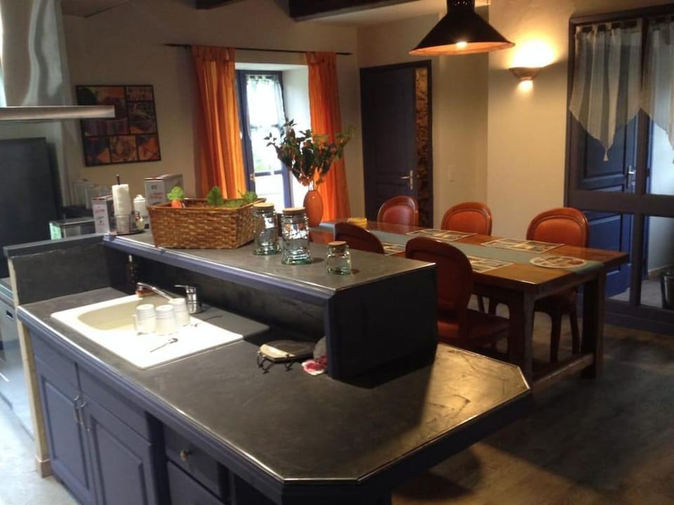 Chambres d hôtes Beluga Hotel in Auvergne-Rhône-Alpes