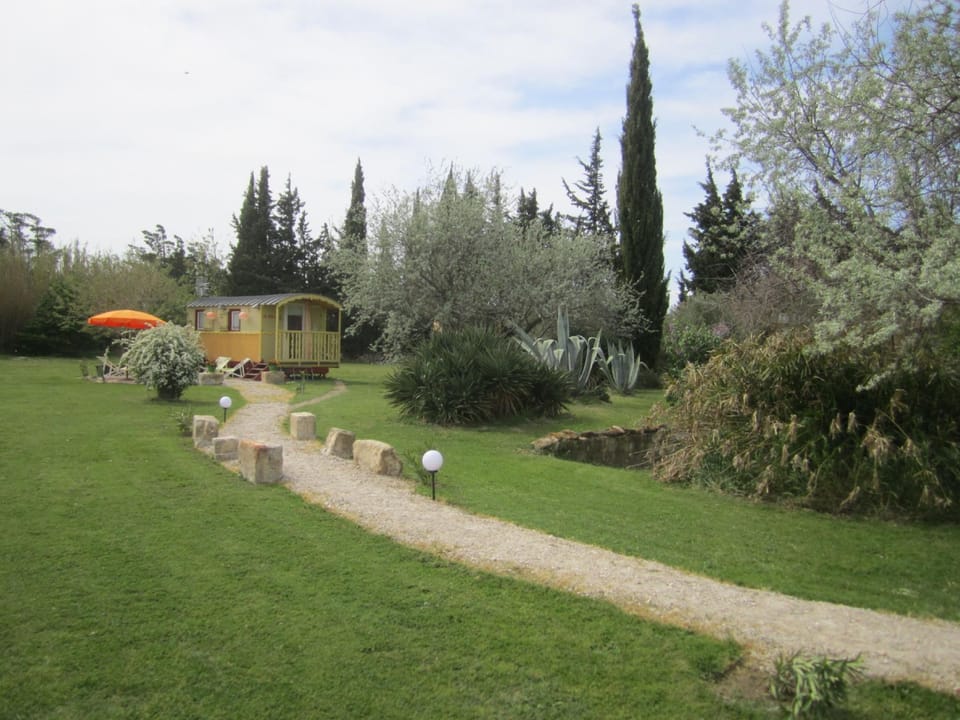 Mas Maurane Chambre d hôtes Hotel in Fontvieille