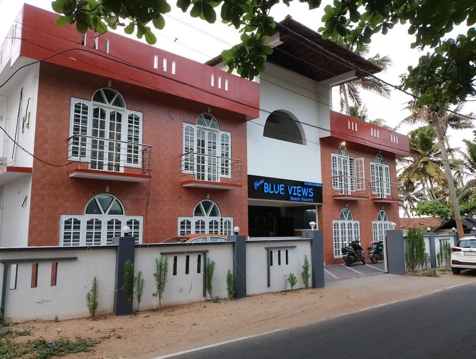 Cherai Blue Views Beach Resort Resort in Vypin