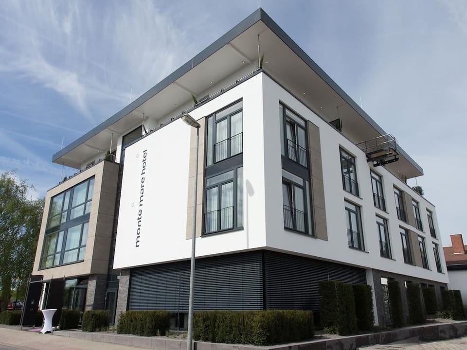 monte mare HOTEL Andernach Hotel in Andernach