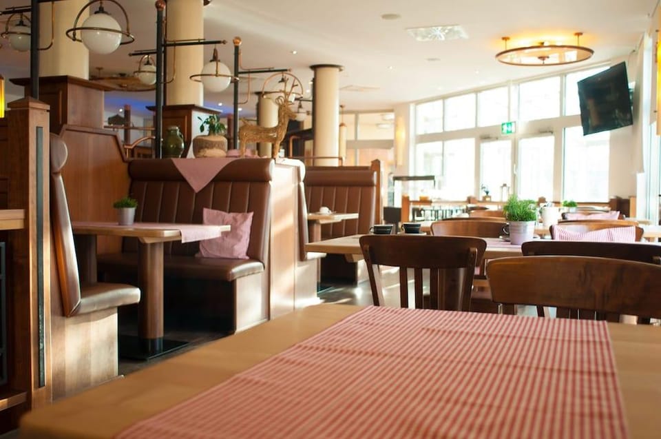 Hotel Stadt Püttlingen Hotel in Saarbrücken
