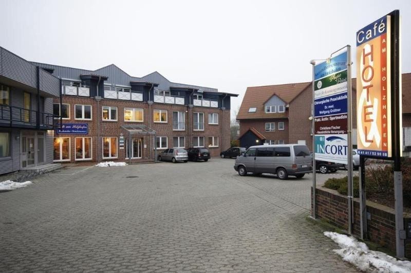 Café & Hotel am Holzhafen Hotel in Stade
