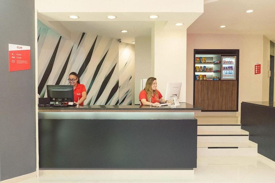 CLH SUITES Copacabana Domingos Ferreira Hotel in Rio de Janeiro