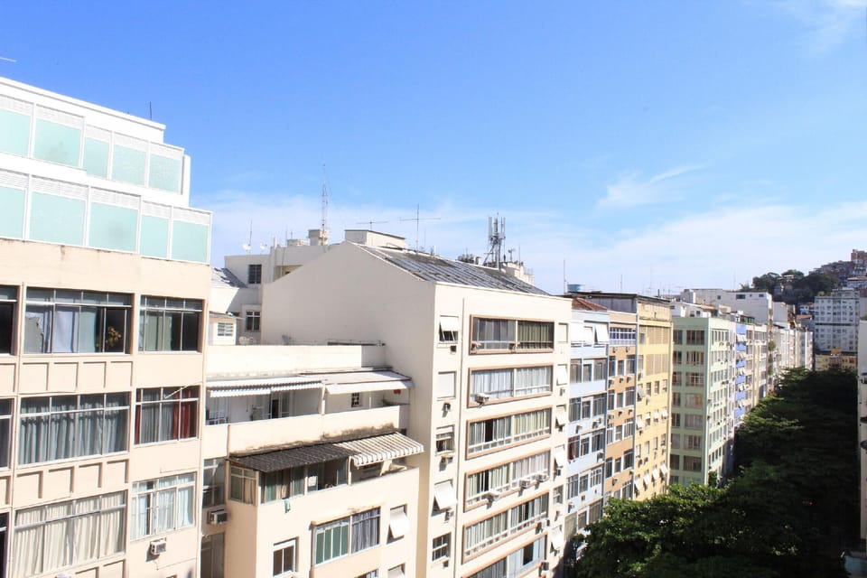 Flat in Copacabana 4 Minutes From the Beach Sf704 Hotel in Rio de Janeiro