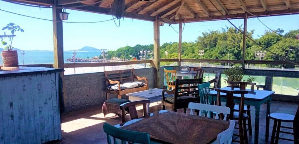 Sea Wolf Surf Club - Hostel Hotel in Florianopolis