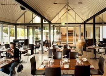 Vineyard Cottage at Upper Reach Winery Hotel in Henley Brook