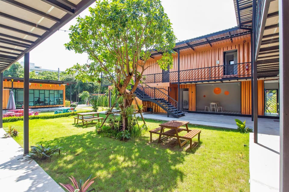 JN9 Poshtel Hotel in Pattaya City