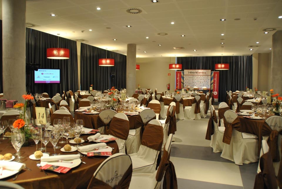 Banquet hall