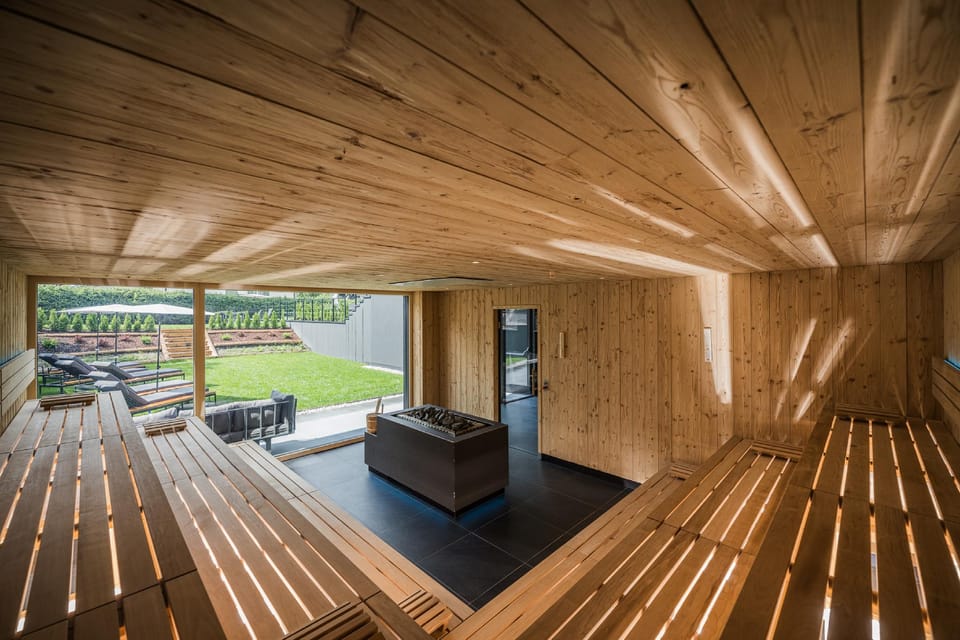 Montanaris Alpine ~ Active ~ Relax Apartment hotel in Prags