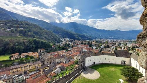 33 Self Check-in 24h Hotel in Canton of Ticino