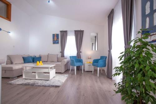 Apartments Grand Hotel in Sveti Stefan