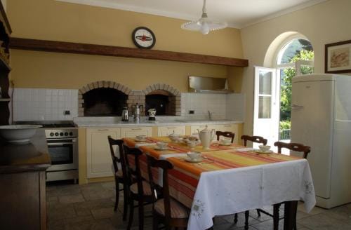 B&B Le Camelie Hotel in Domodossola