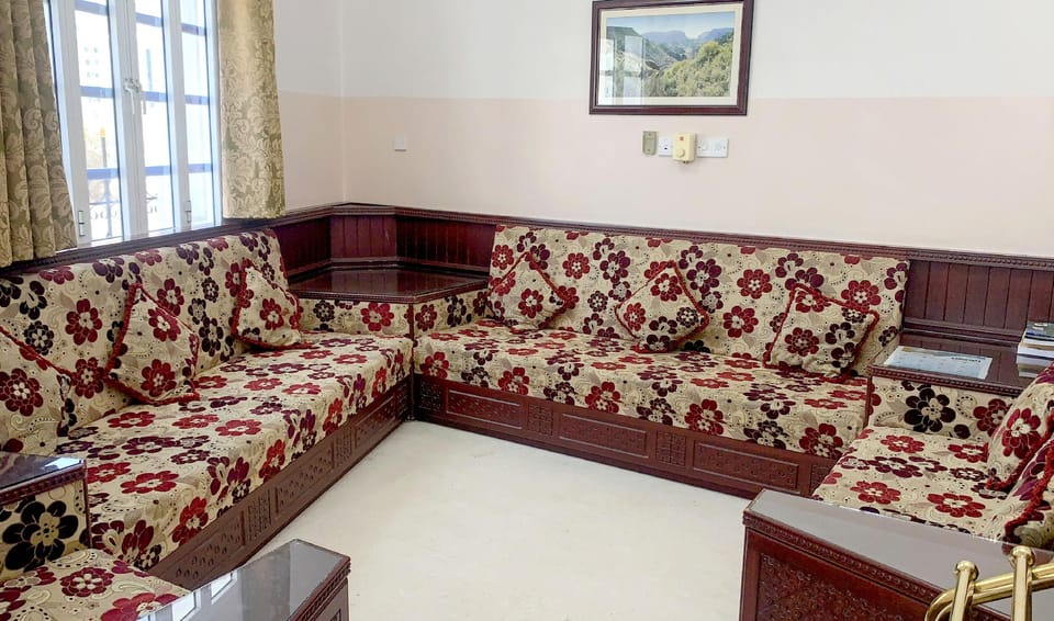 Super OYO 152 Manam 1 Hotel Apartment Hotel in Muscat