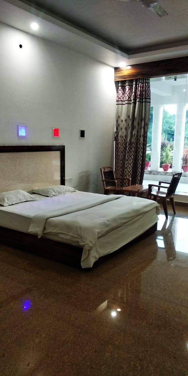 Radha Rani Mahal Khajuraho Hotel in Uttar Pradesh