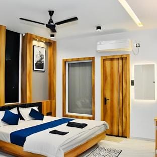 HOTEL THE GOLDEN TREE Hotel in India