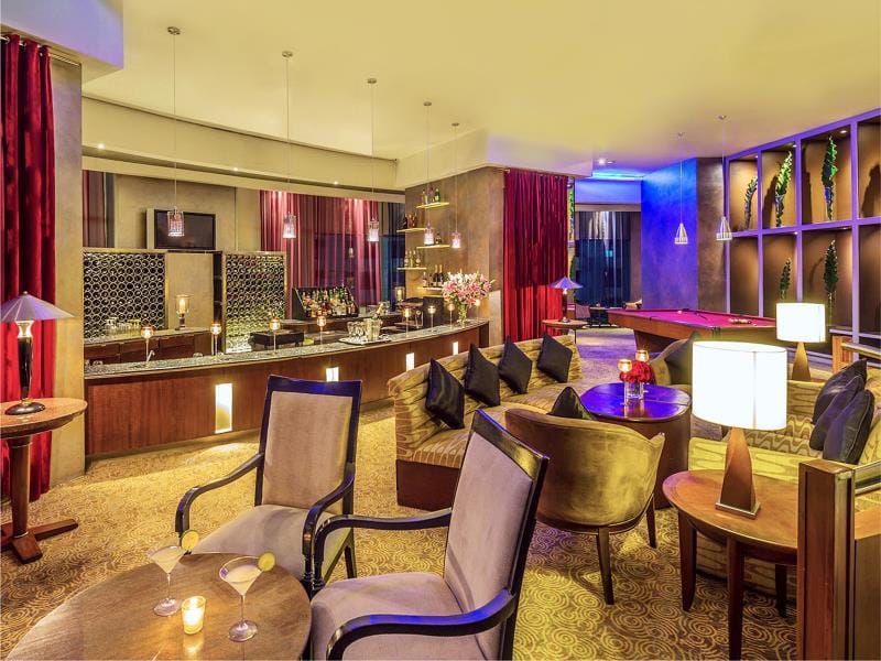 Bar/lounge