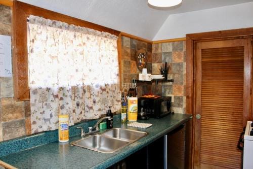 The Village Cabins Hotel in Big Bear