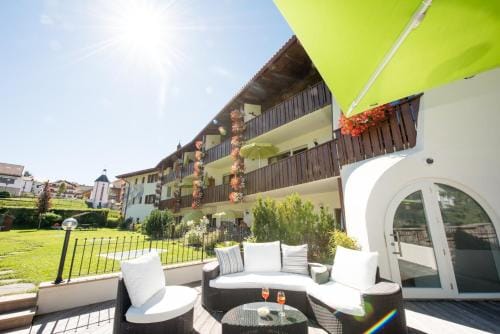 Aparthotel Kastel Seiser Alm Hotel in Kastelruth