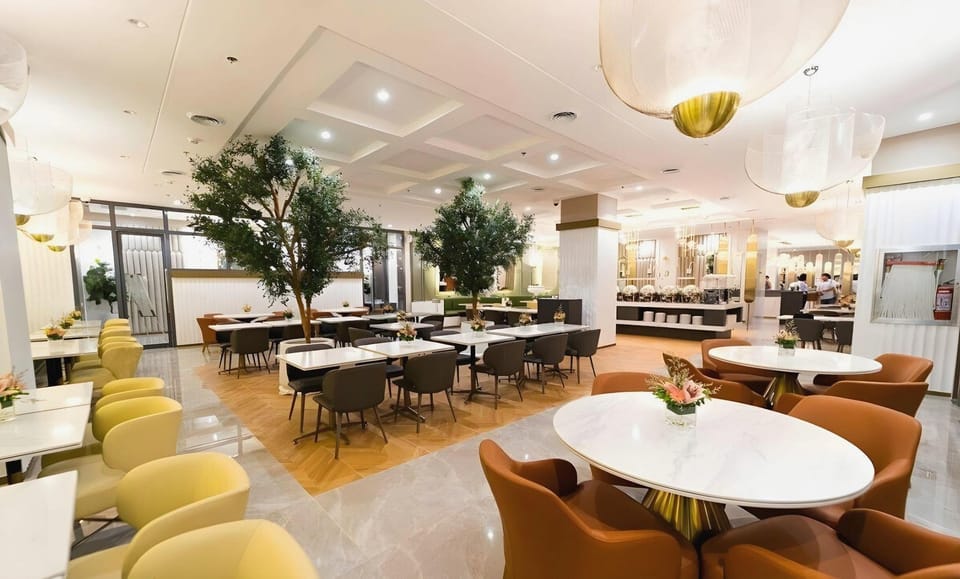 Uma Hotel And Residences  Hotel in Naga