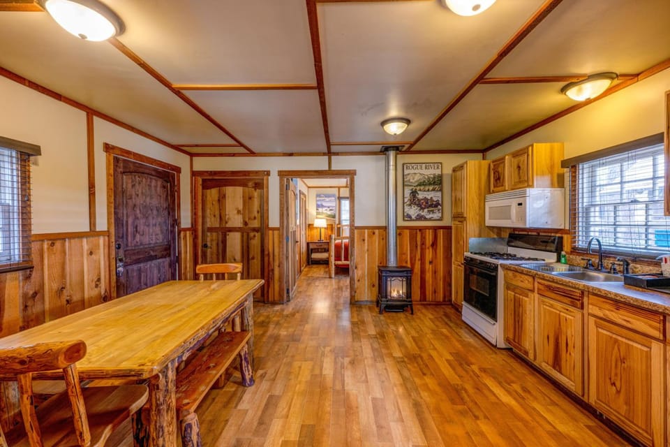 Union Creek Resort Resort in Oregon