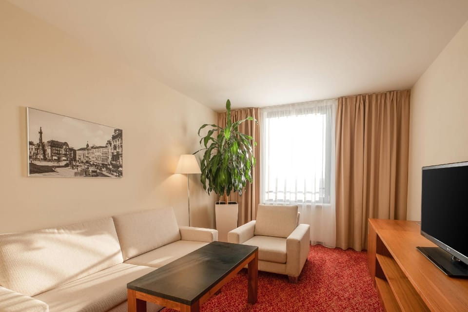 Suite room
