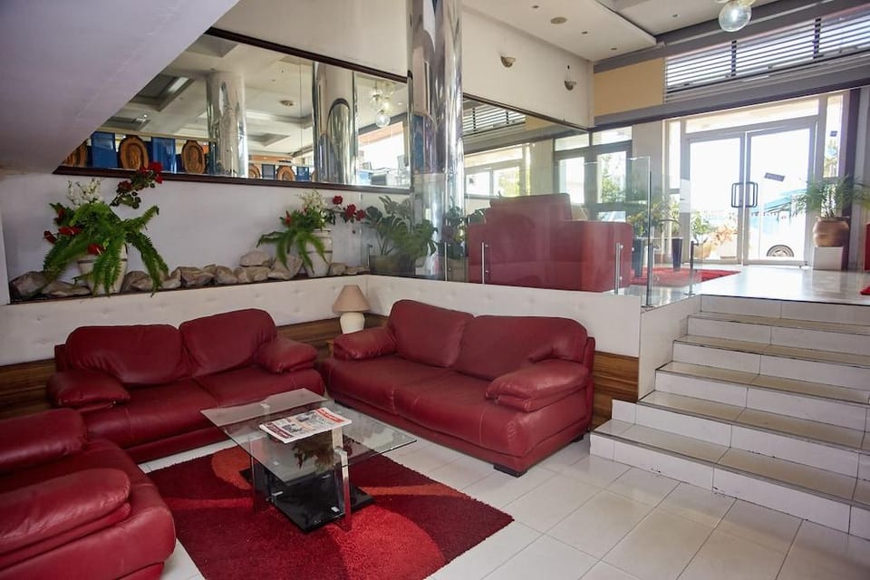 Paintsiwa Wangara Apartments Hotel in Accra