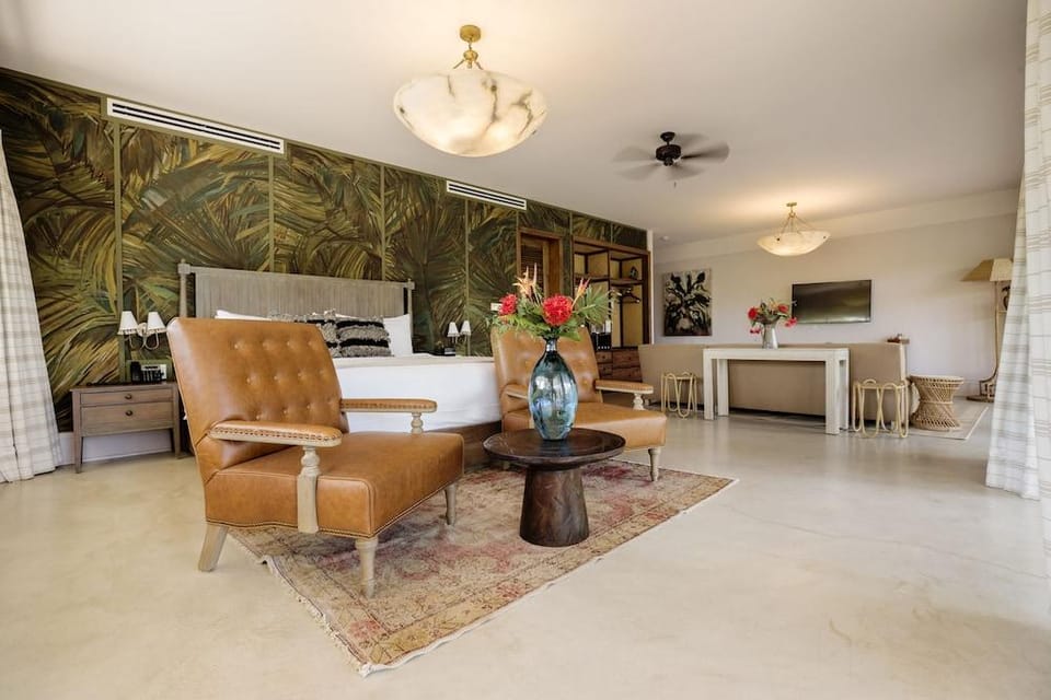 Itz'Ana Resort & Residences Hotel in Stann Creek District