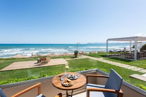 The Mini Beach Hotel Hotel in Crete