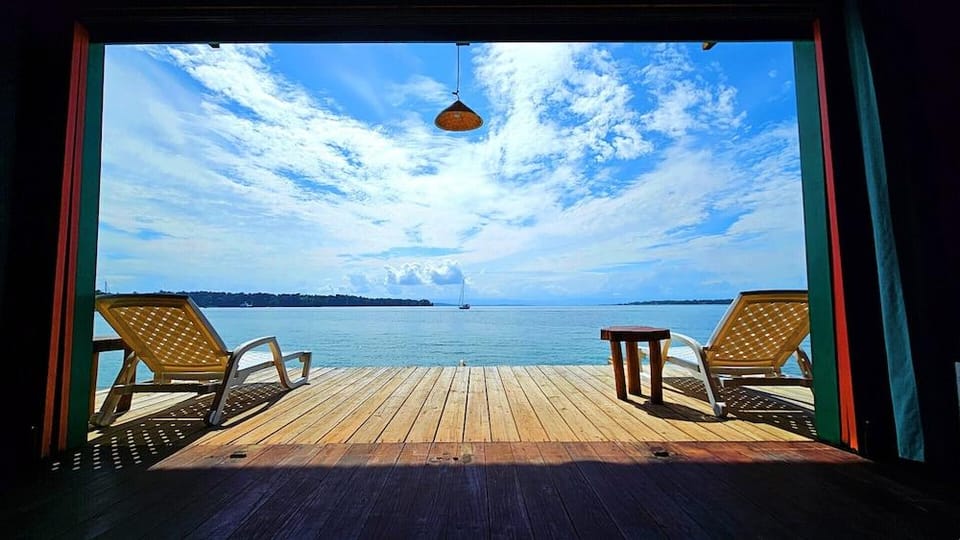 The Sea Monkey Hotel in Bastimentos Island