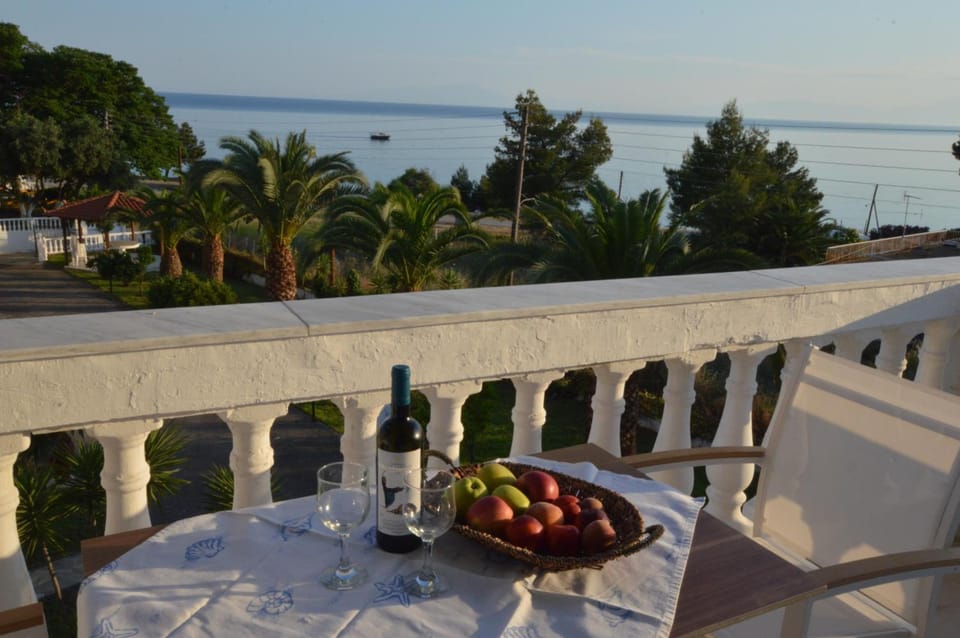 Hotel Paraktio Hotel in Halkidiki