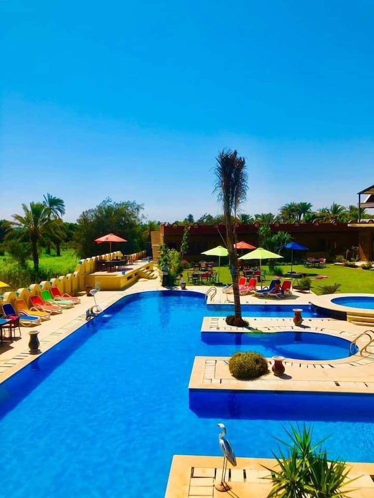 Tunis Pyramids Hotel Hotel in Egypt