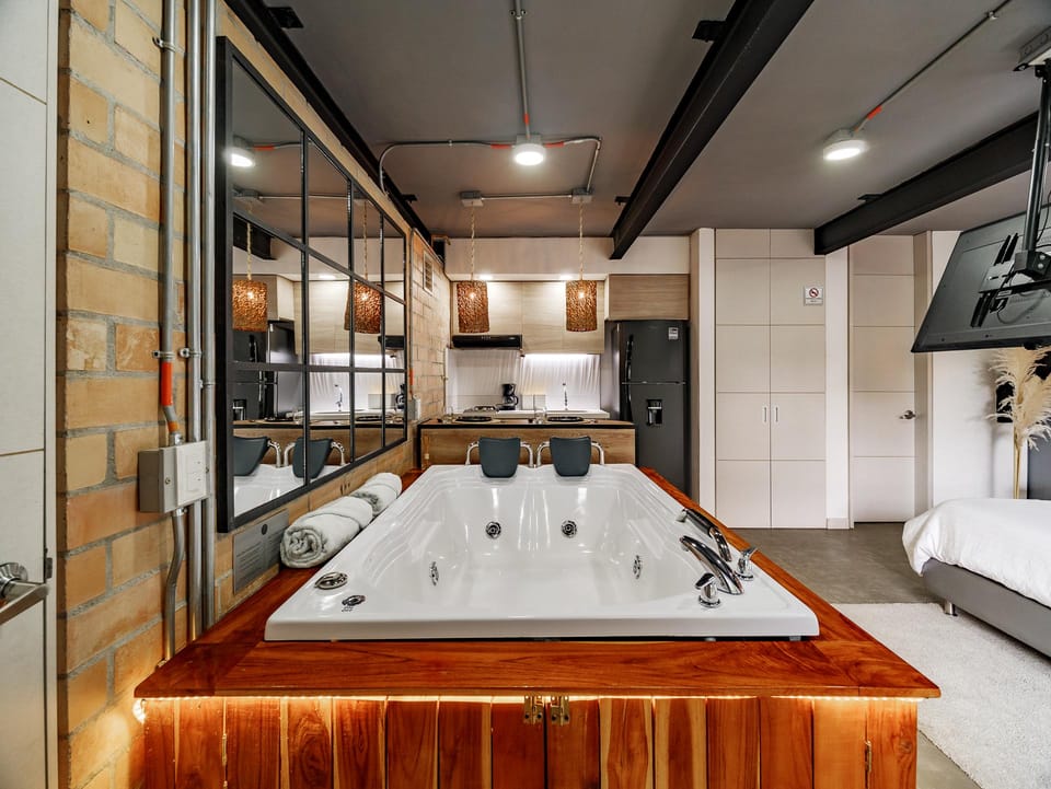ONE APARTMENTS  Hotel in Medellin