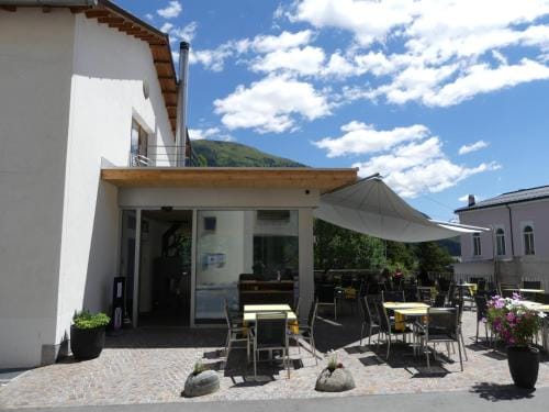 Laagers Hotel Garni Hotel in Samedan