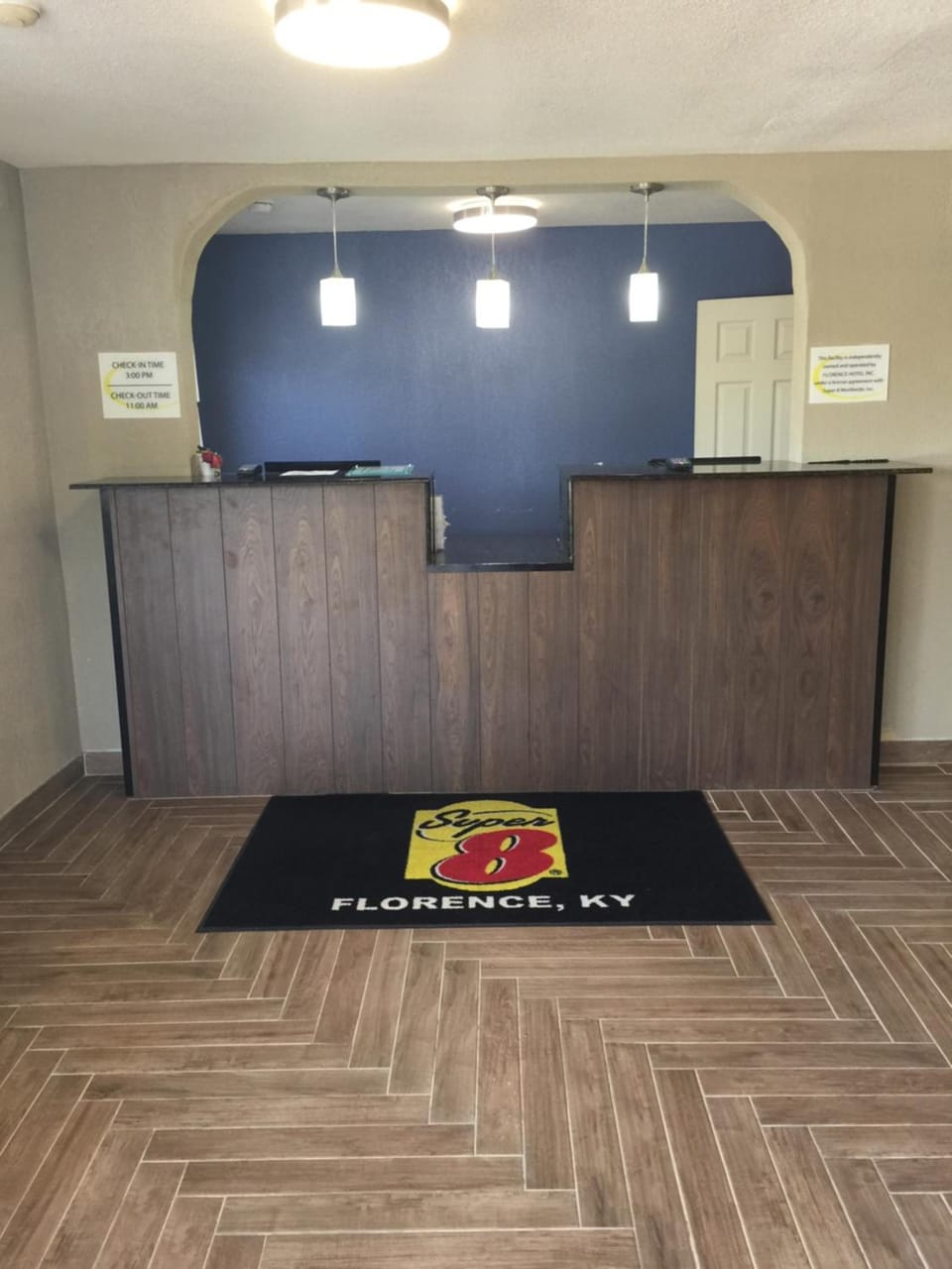 Super 8 by Wyndham Florence Hotel in Florence