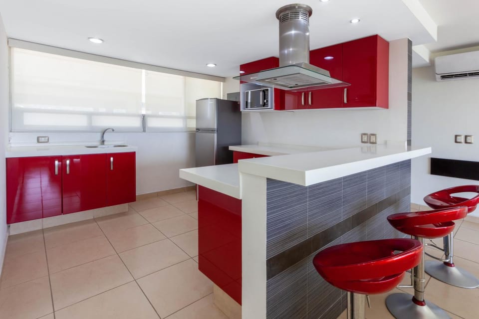 Ramada by Wyndham Acapulco Hotel & Suites Hotel in Acapulco
