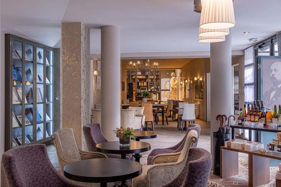 Bar/lounge