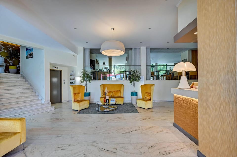 Best Western Sevan Parc Hotel Hotel in Pertuis