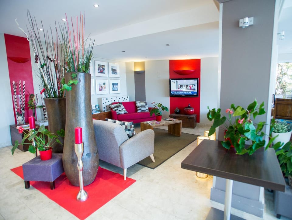 Best Western Plus La Rade Hotel in Cassis