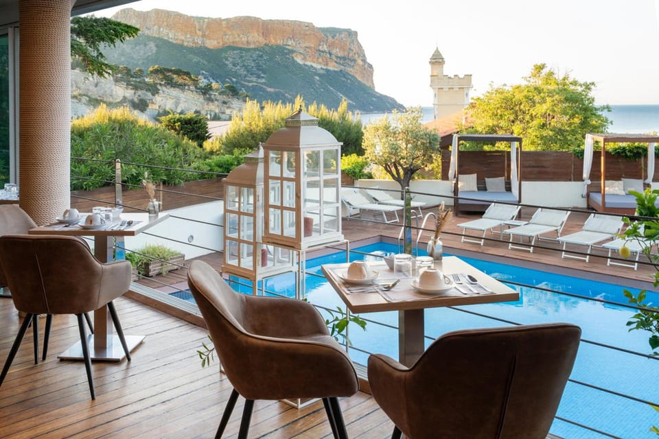 Best Western Plus La Rade Hotel in Cassis